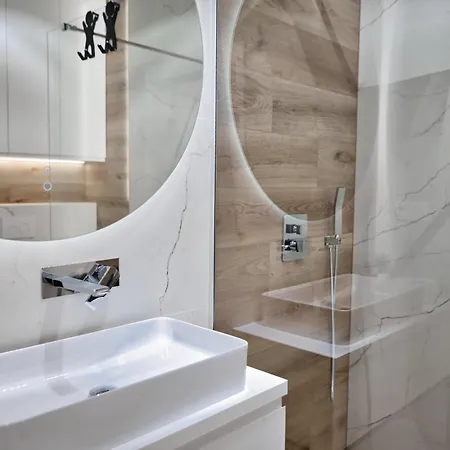 Lägenhet Mars By Housine