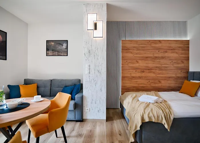 Mars By Housine Zator